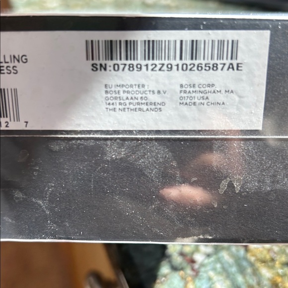 New In Box Bose Noise Cancelling Headphones Wireless Black. 759944-0050 - Picture 7 of 7